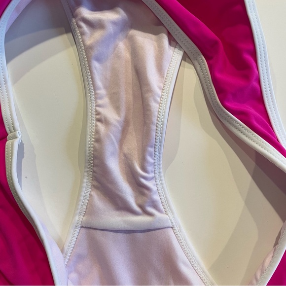 Singnier Two Piece Bikini Set NWOT Sporty Fuchsia High Cut Cheeky Bottoms Sz Lg - Picture 6 of 9